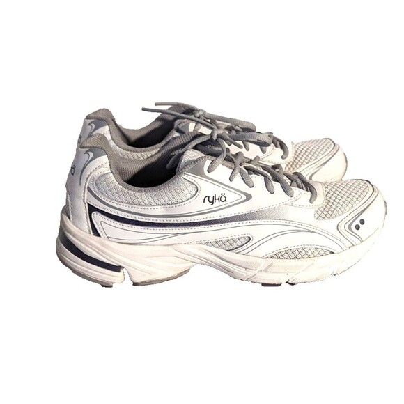 Ryka Women's white sneaker size 9 slightly used - Picture 3 of 5